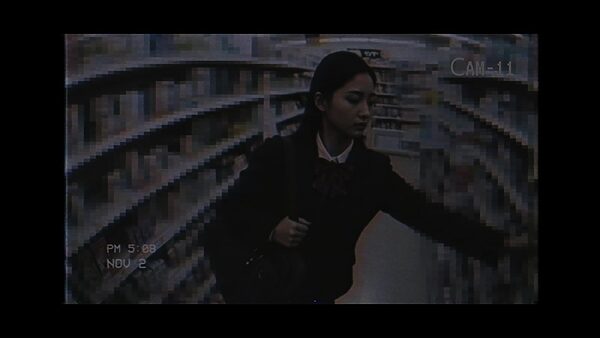 万引き女子校生のお仕置き謝罪動画 13 画像1